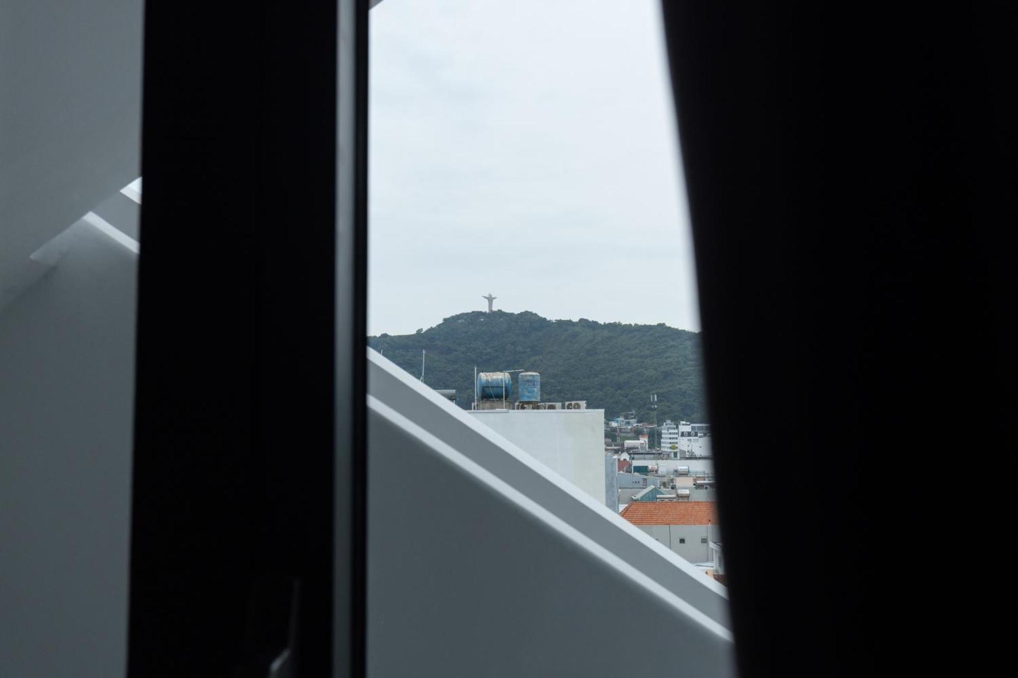 Novelty Vung Tau Hotel Экстерьер фото